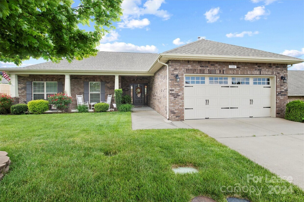 Primary Photo - 7266 Kenyon Dr