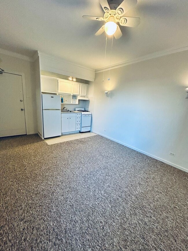 Interior Photo - Winthrop Terrace