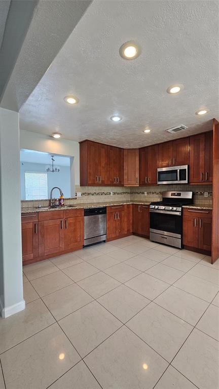 Foto del edificio - 8435 Battleoak Dr