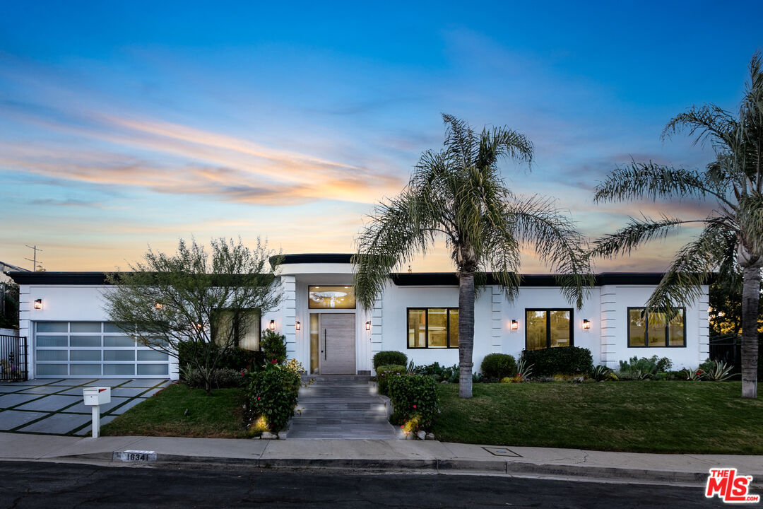 Primary Photo - 16341 Sloan Dr