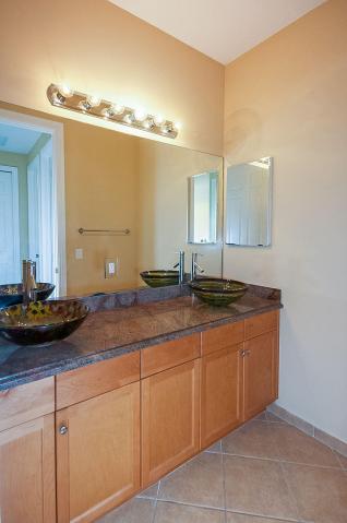 Building Photo - 10172 Cobblestone Creek Dr