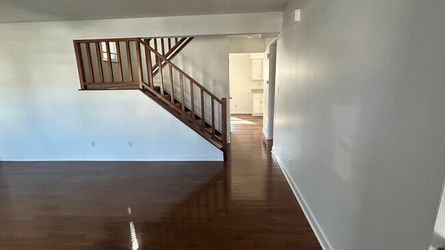 Foto del edificio - 4765 Drayton Rd