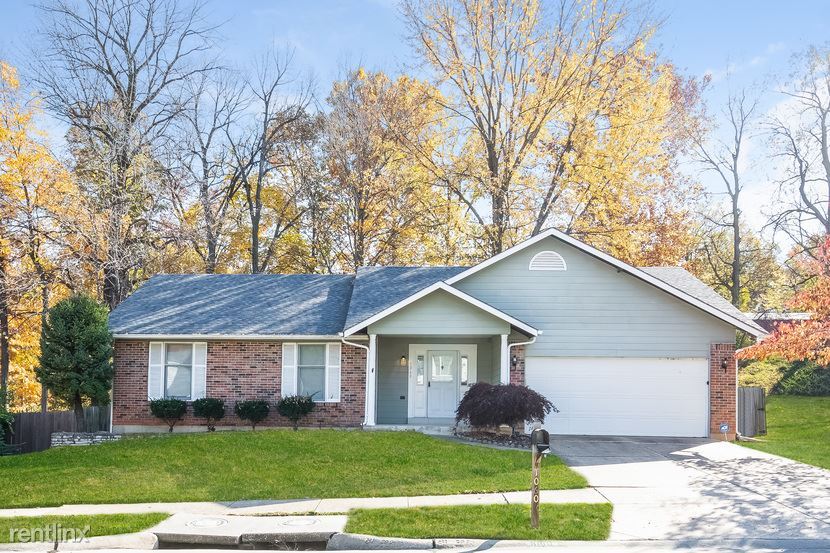 3 br, 2 bath House 1060 Riverwood Place Dr House for Rent in
