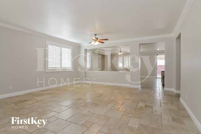 Foto del edificio - 989 Pearl Peak St