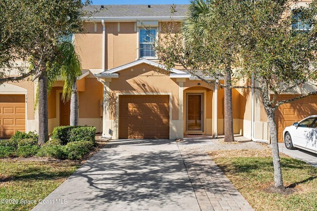 Foto del edificio - 2545 Revolution St