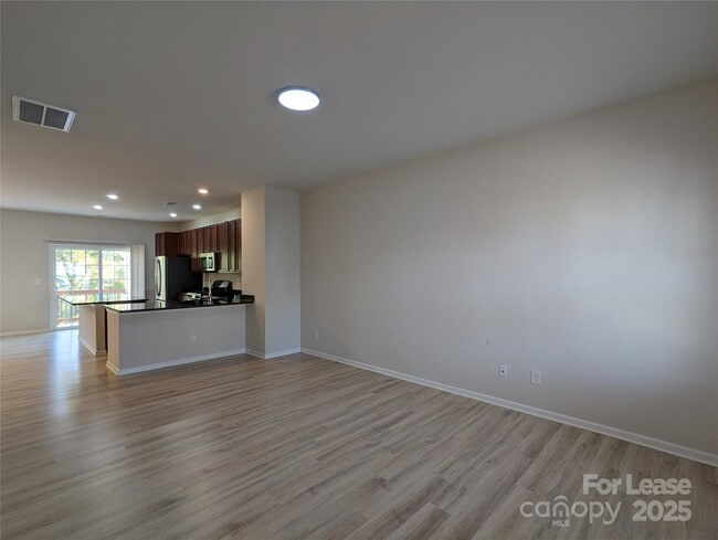 Foto del edificio - 7123 Jane Parks Way