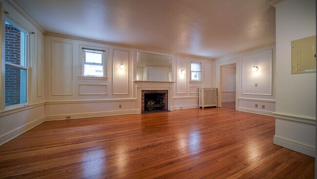 Foto del edificio - 412 N Carroll St