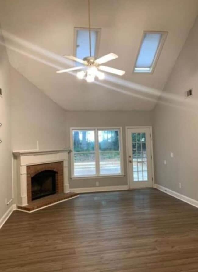 Building Photo - 3530 Pierce Arrow Cir