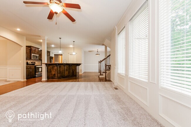 Building Photo - 10117 Miller Lane, Kansas City, KS, 66109
