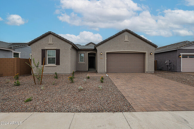 Building Photo - 7585 Jackrabbit Ln