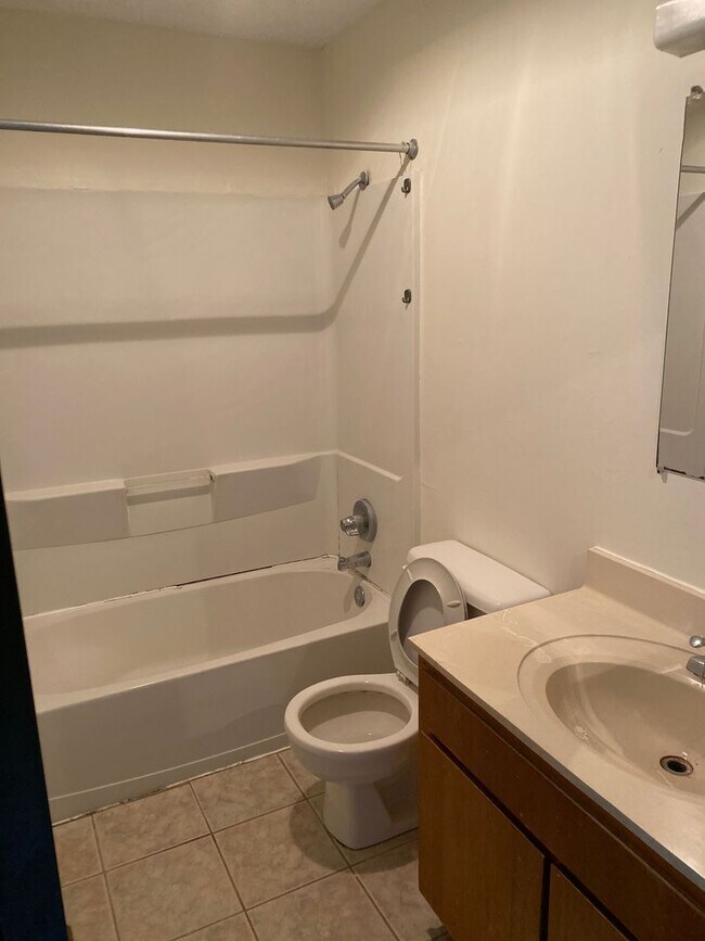 Foto del edificio - Newly Upgraded Townhouse