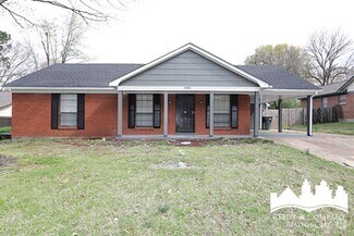 Building Photo - 6402 Cheshire Cove