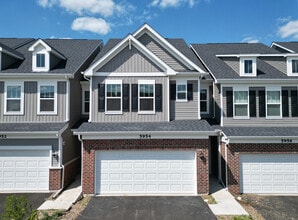 Building Photo - 5954 Hawkweed Dr