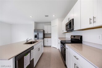 Building Photo - 4011 San Felice Ln
