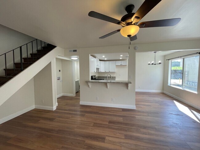 Foto del edificio - Fully Remodeled – 2 Bed / 1.5 Bath