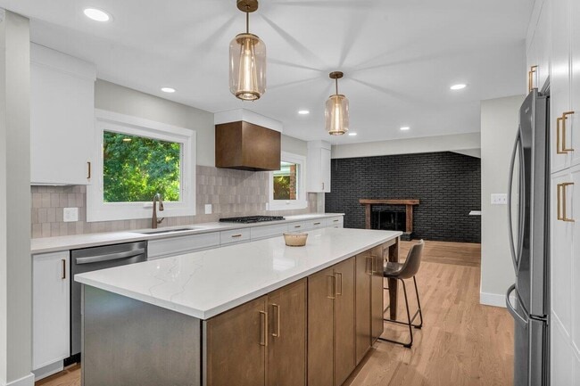 Foto del edificio - 3729 Boulder Dr