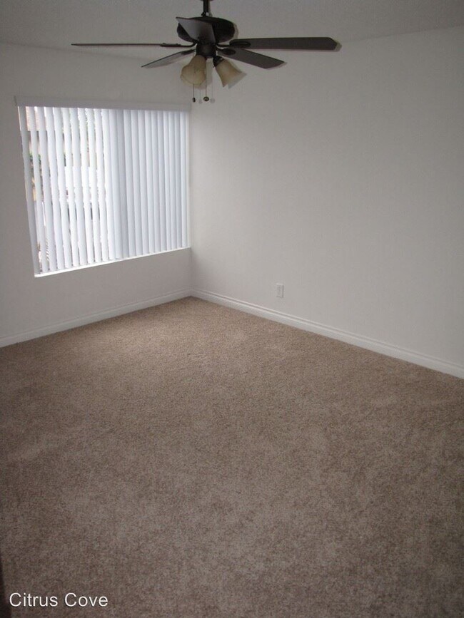 Foto del edificio - 1538-1549 E Quincy Ave