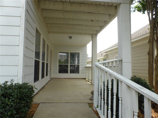 Building Photo - 1808 Mercer Way