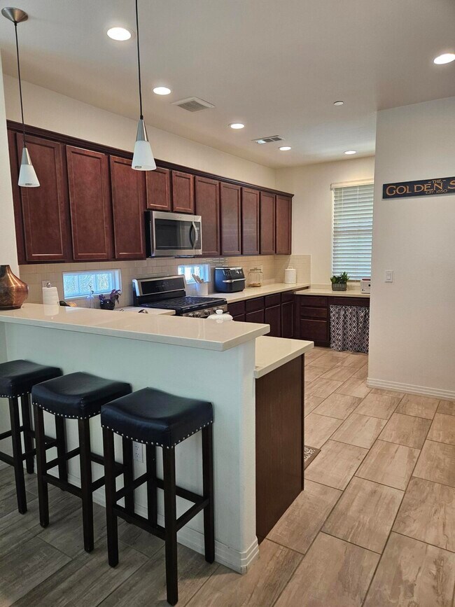 Foto del edificio - 52414 Hawthorn Ct