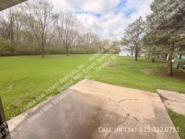 Building Photo - 5167 Seaton Hall Dr