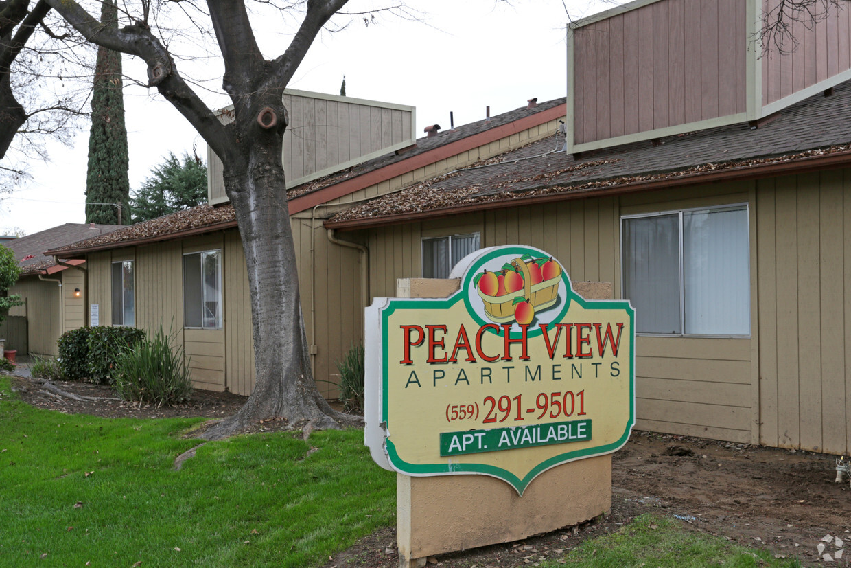 Primary Photo - Peachview Apartments