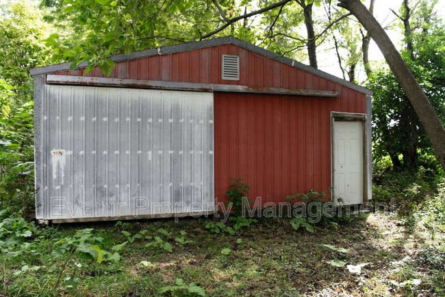 Building Photo - 280 S Charleston Rd