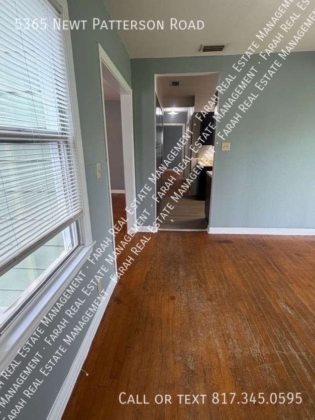 Foto del edificio - 5365 Newt Patterson Rd