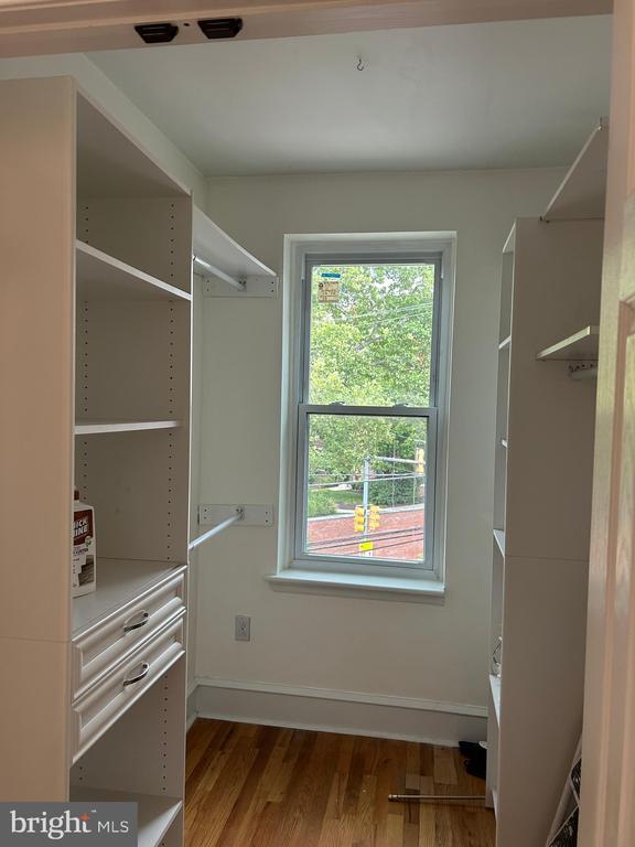 Building Photo - 2342 Fitzwater St