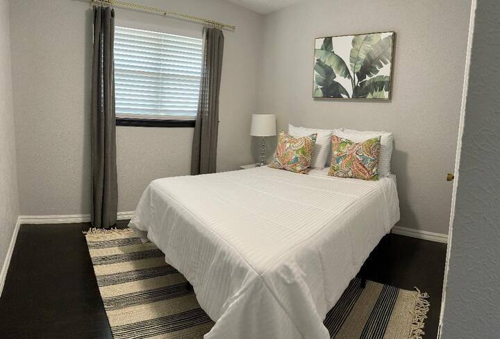 Foto principal - 4517 NW Cheyenne Ave