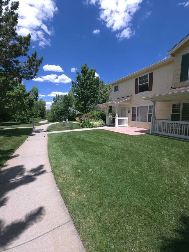 Building Photo - Available Now. Wellman Creek Condo
