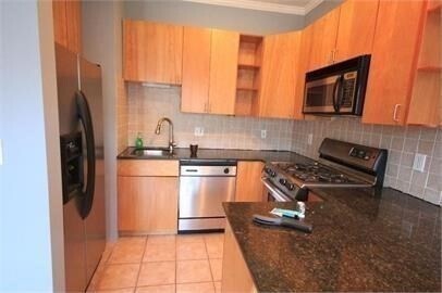 Primary Photo - 43 E Springfield St