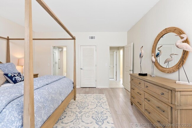 Building Photo - 11818 Pebblewood Dr