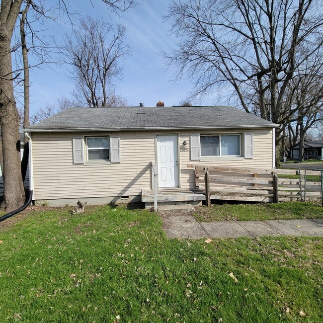 Near East 2BR House ready to Lease! - Near East 2BR House ready to Lease!