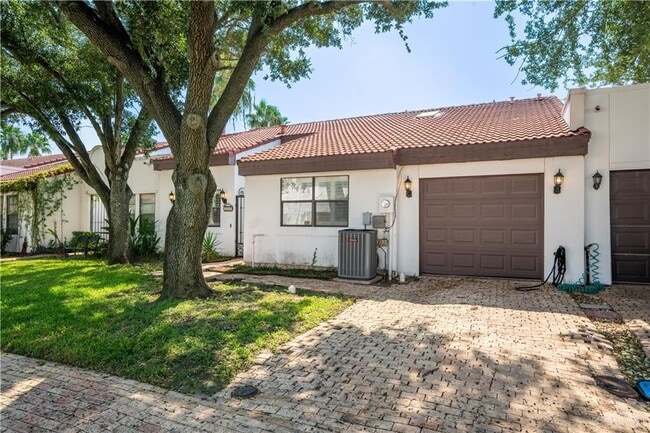 Building Photo - 24 Shasta Ave