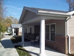 Building Photo - 636 Judson St