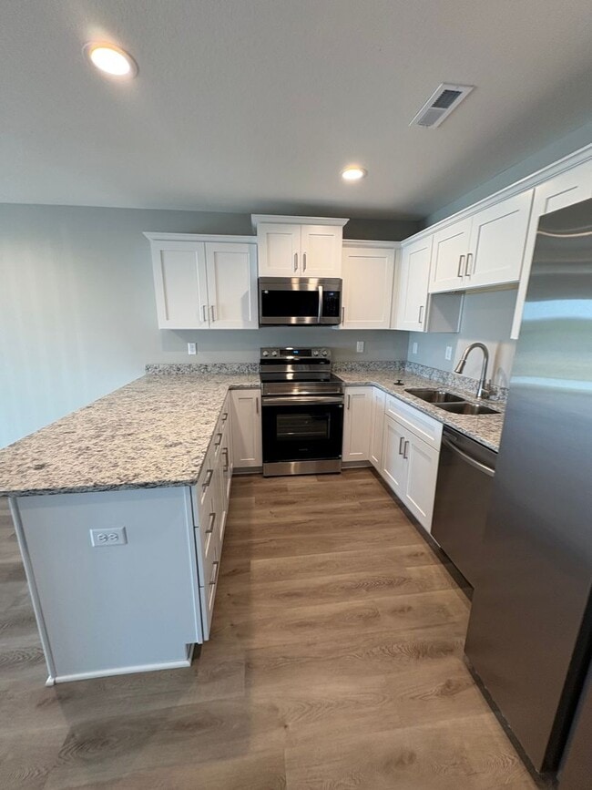 Building Photo - 653 Fall Meadow Ln