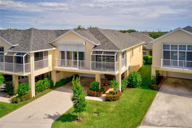 Building Photo - 4043 NE Moon River Cir