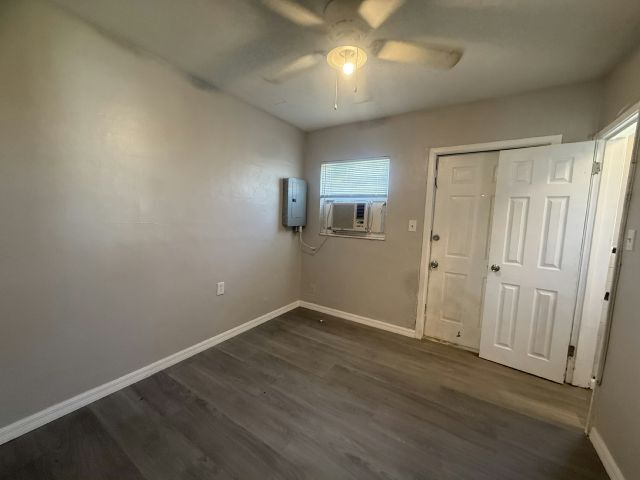 Foto del edificio - 10632 106th Ave N