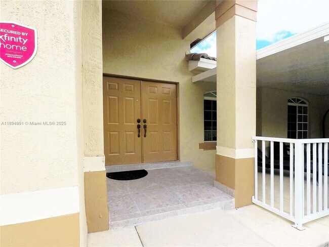 Foto del edificio - 28128 SW 173rd Pl