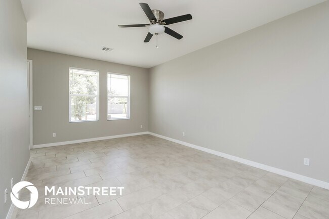Foto del edificio - 2000 N 36th St