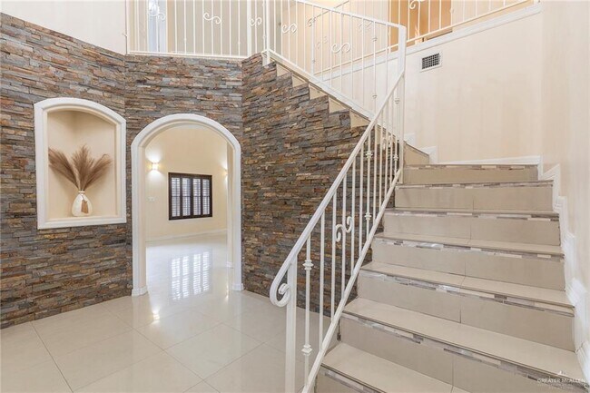 Foto del edificio - 28 Quail Ln