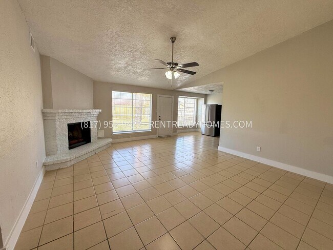 Foto del edificio - 522 Kenwood Ln