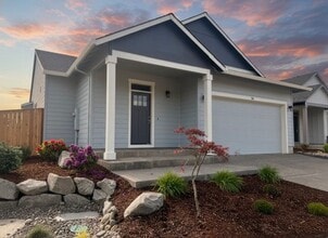 Building Photo - 701 Tigerlily St