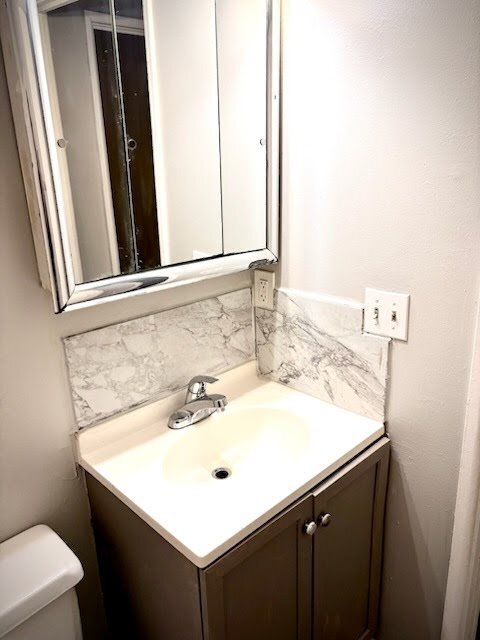 Photo - 2324 Iroll Ave Apartment