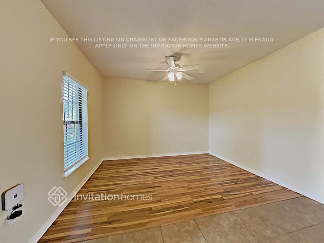 Foto del edificio - 2222 50th St Cir E