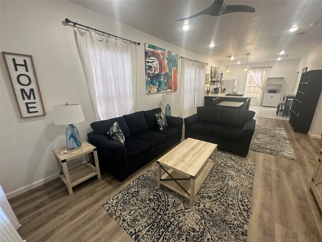 Foto del edificio - 4009 Avenue L