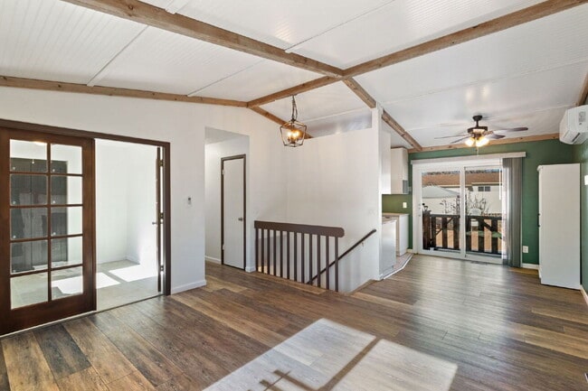 Building Photo - 2020 Independence Dr