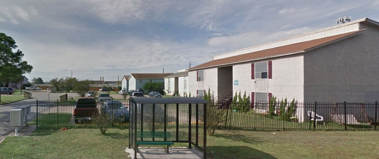 Primary Photo - 2/1 HUD Accepted Fourplex in Bryan