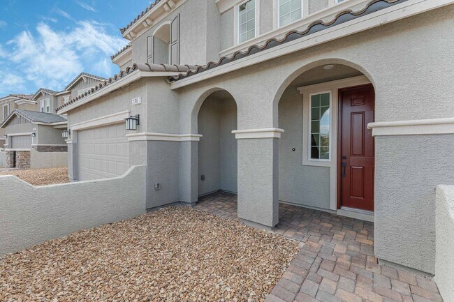 Building Photo - New Build, Prime Location!