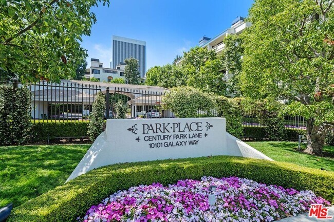 Foto del edificio - 2132 Century Park Ln